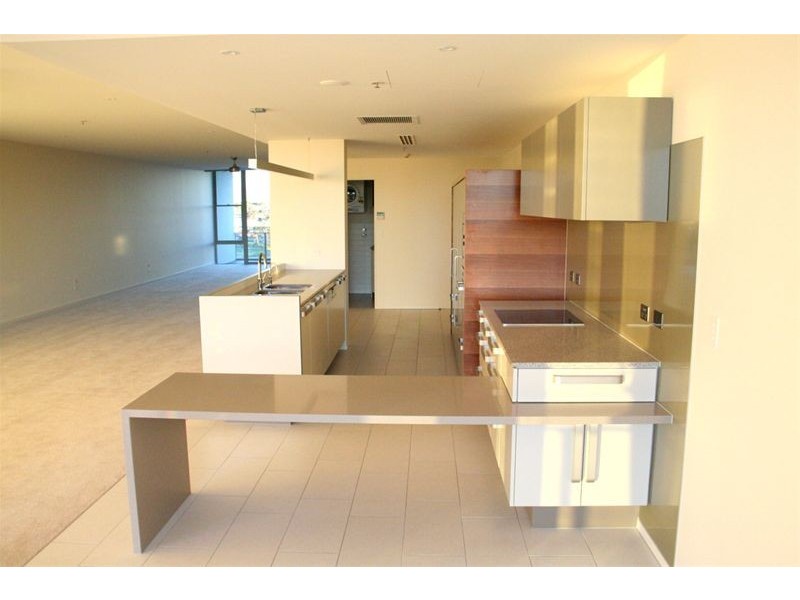 226/105 ‘Tennyson Reach’ King Arthur Terrace, Tennyson QLD 4105