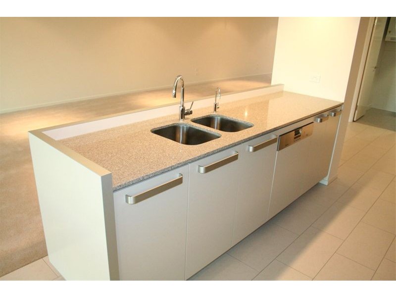 226/105 ‘Tennyson Reach’ King Arthur Terrace, Tennyson QLD 4105