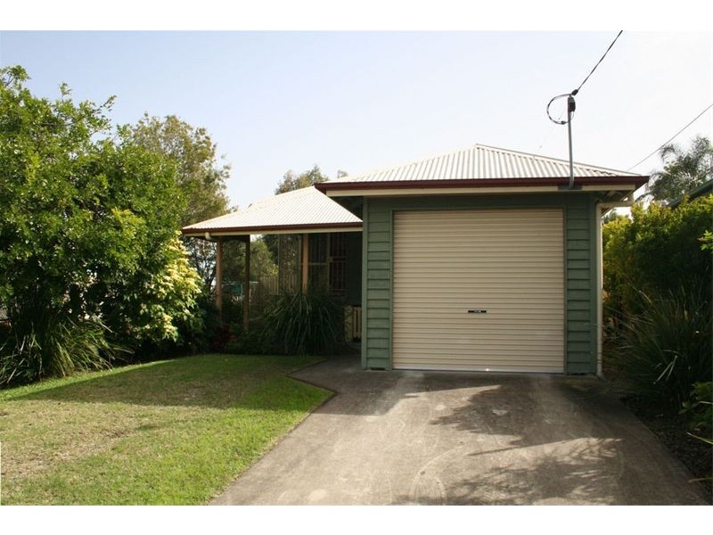 15 Premier Street, Oxley QLD 4075