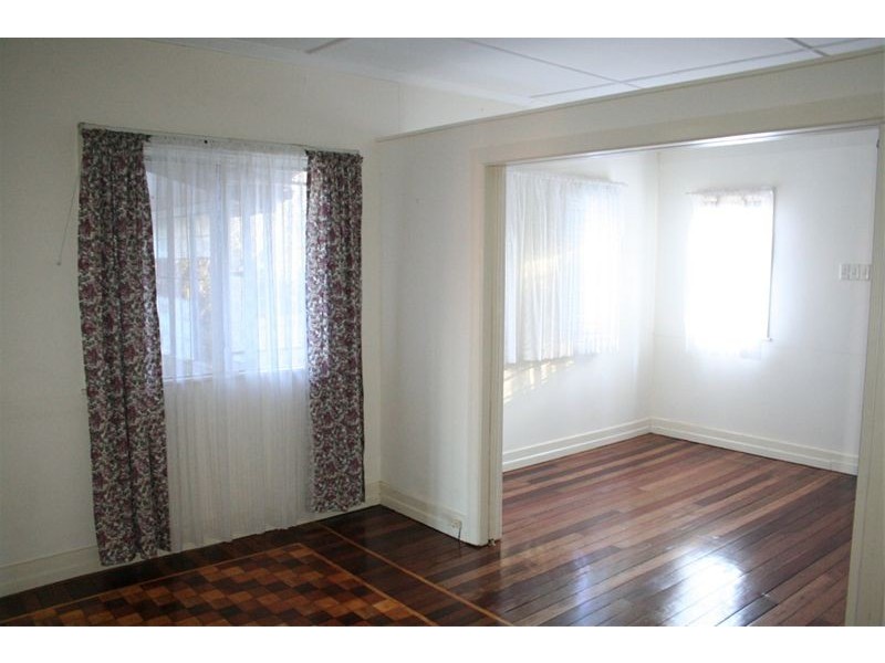 65 Queenscroft Street, Chelmer QLD 4068