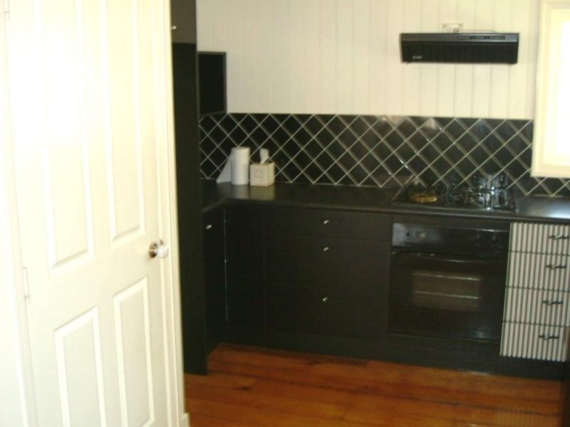 20 Frank Street, Graceville QLD 4075