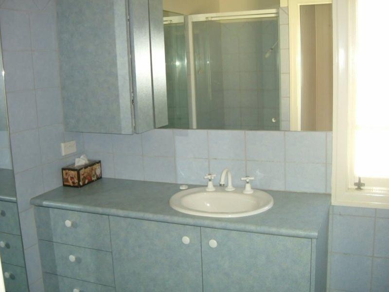 20 Frank Street, Graceville QLD 4075