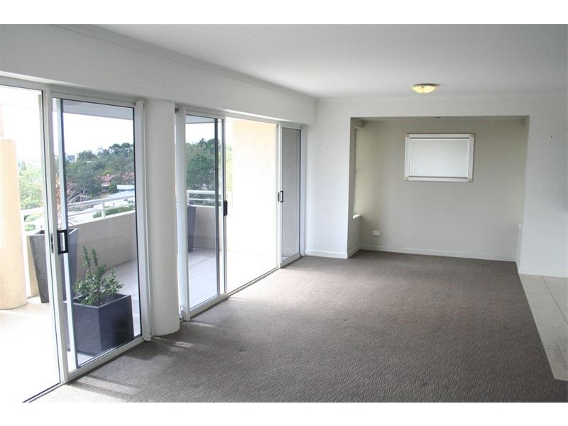 9/200 Swann Road, Taringa QLD 4068