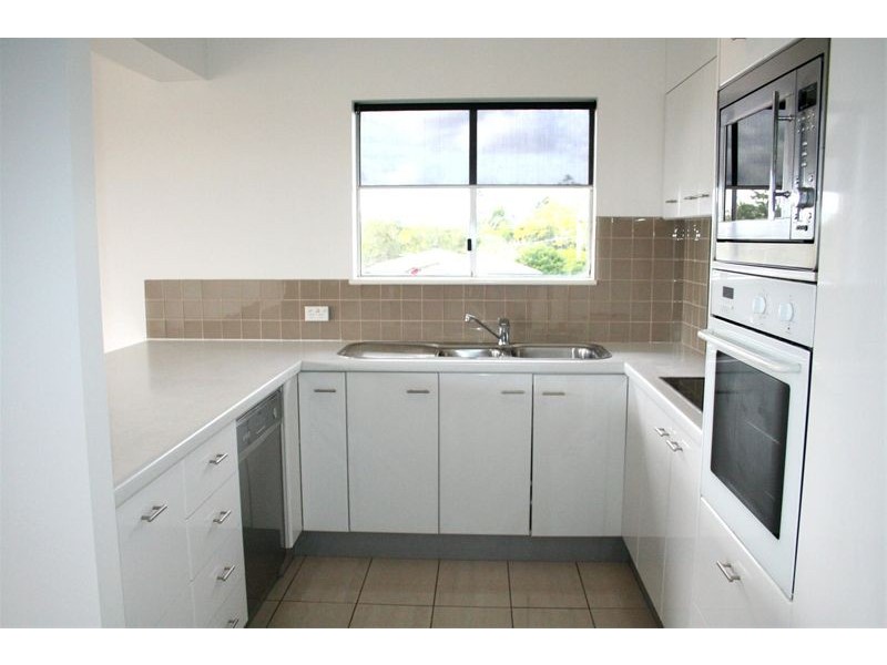 9/200 Swann Road, Taringa QLD 4068