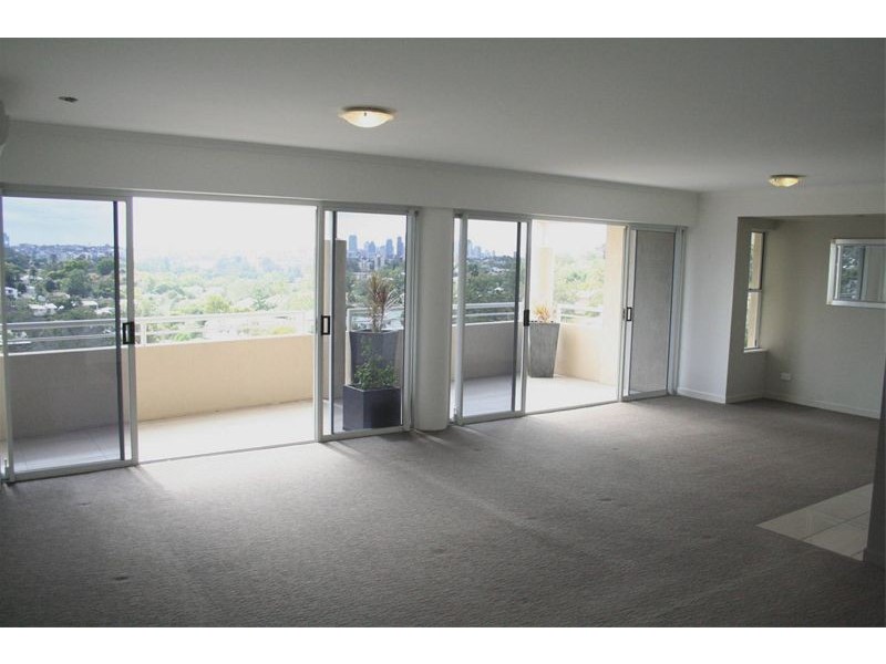 9/200 Swann Road, Taringa QLD 4068
