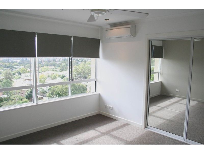 9/200 Swann Road, Taringa QLD 4068
