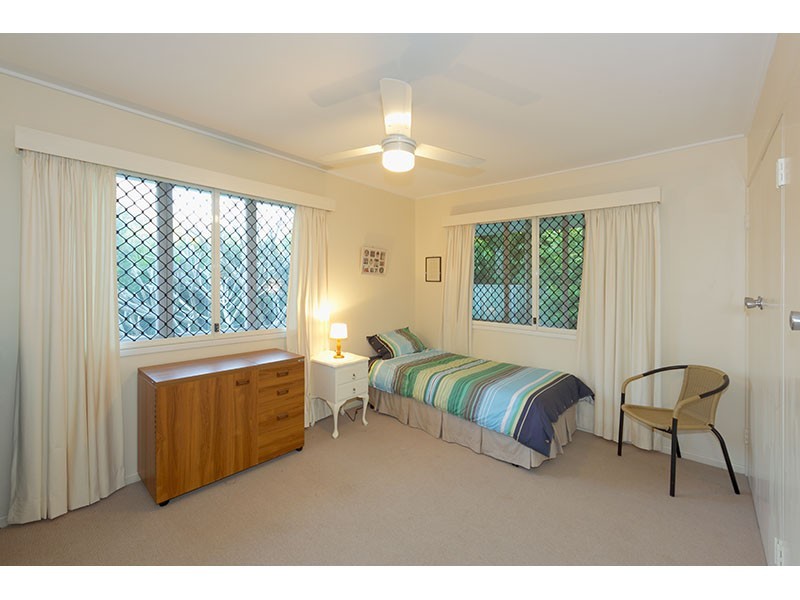 9 Kyoga Street, Kenmore QLD 4069