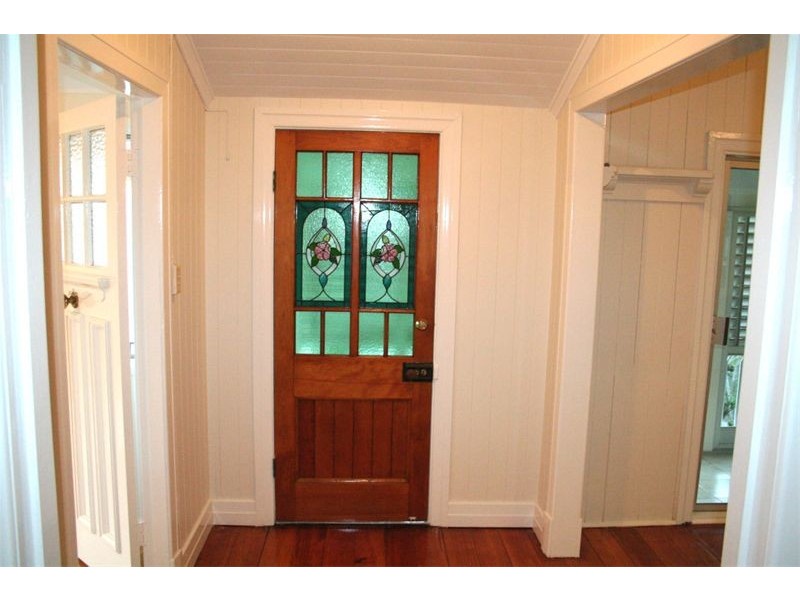 28 Churchill Street, Graceville QLD 4075