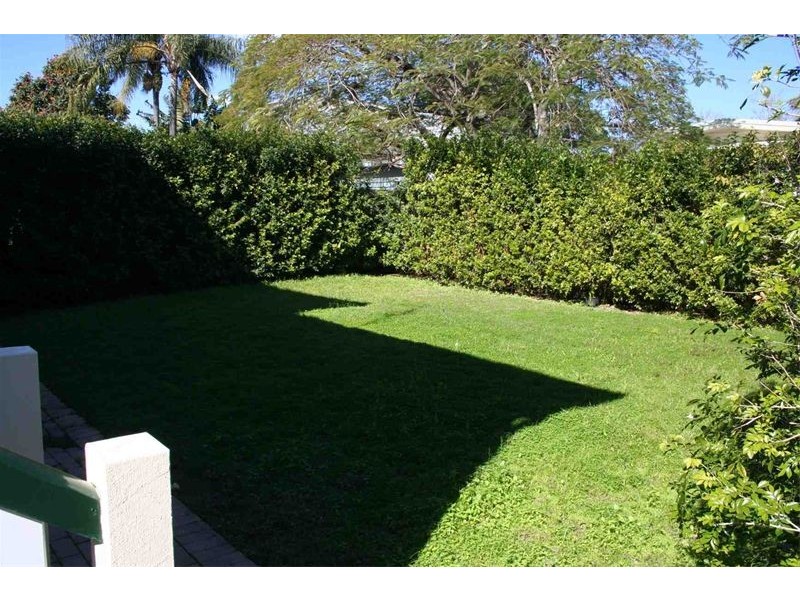 18 Cormack Street, Sherwood QLD 4075