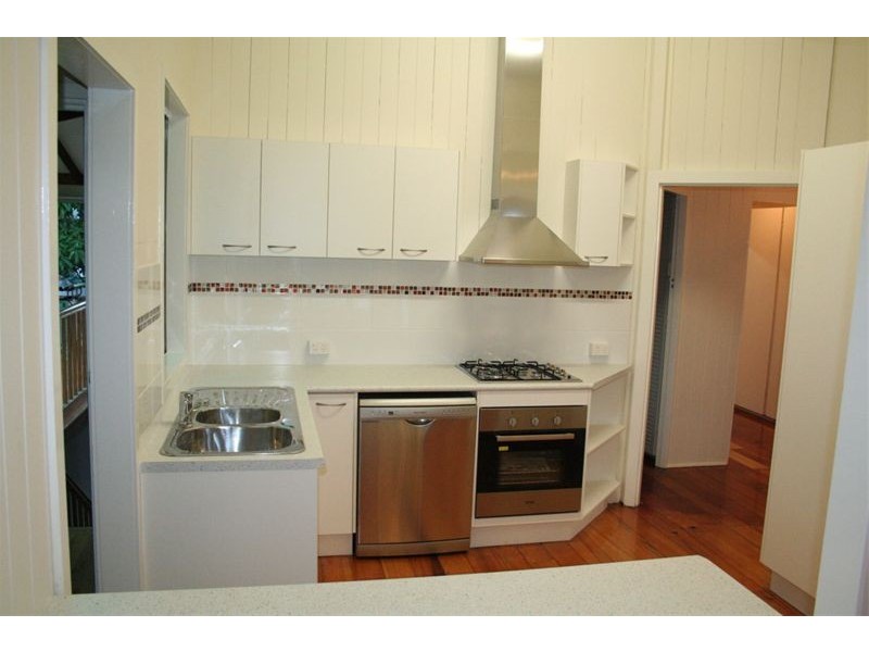 28 Churchill Street, Graceville QLD 4075