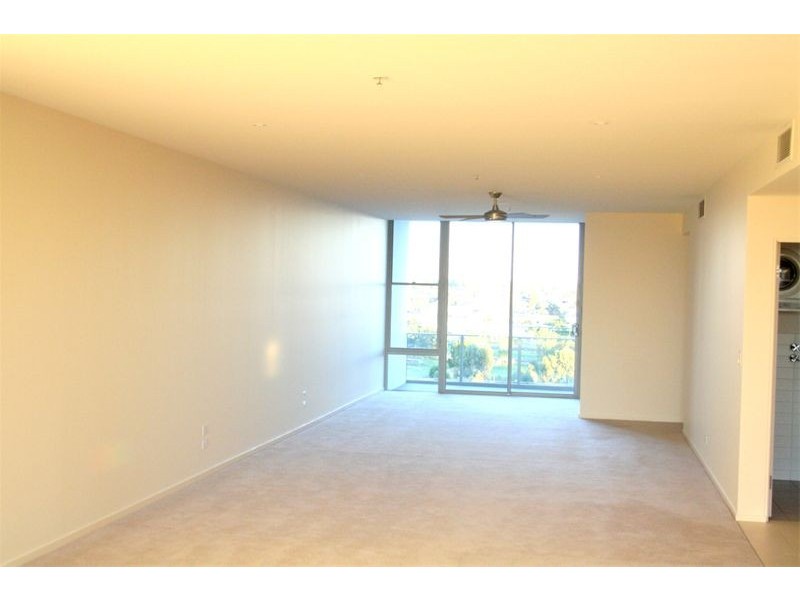 226/105 ‘Tennyson Reach’ King Arthur Terrace, Tennyson QLD 4105