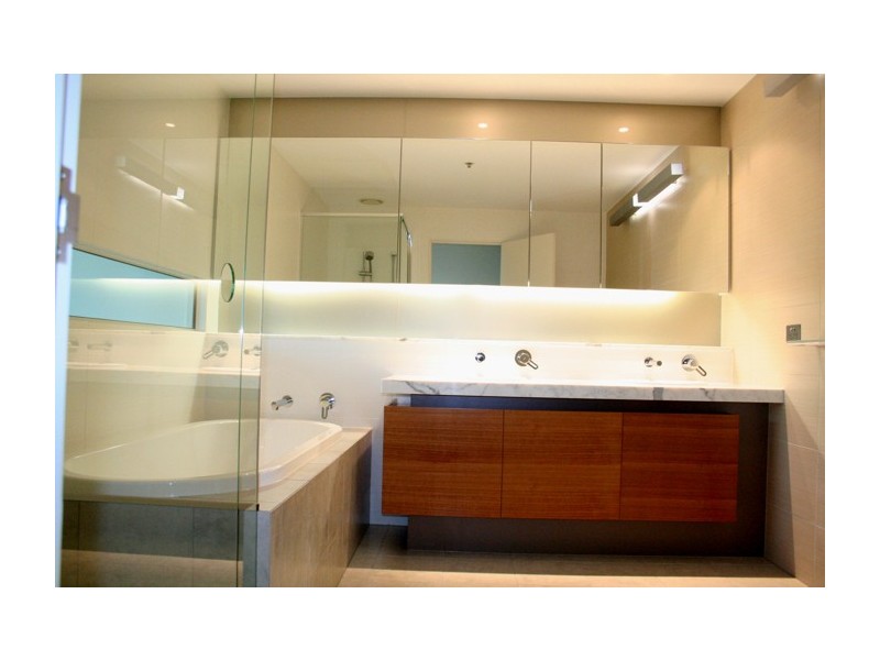 226/105 ‘Tennyson Reach’ King Arthur Terrace, Tennyson QLD 4105