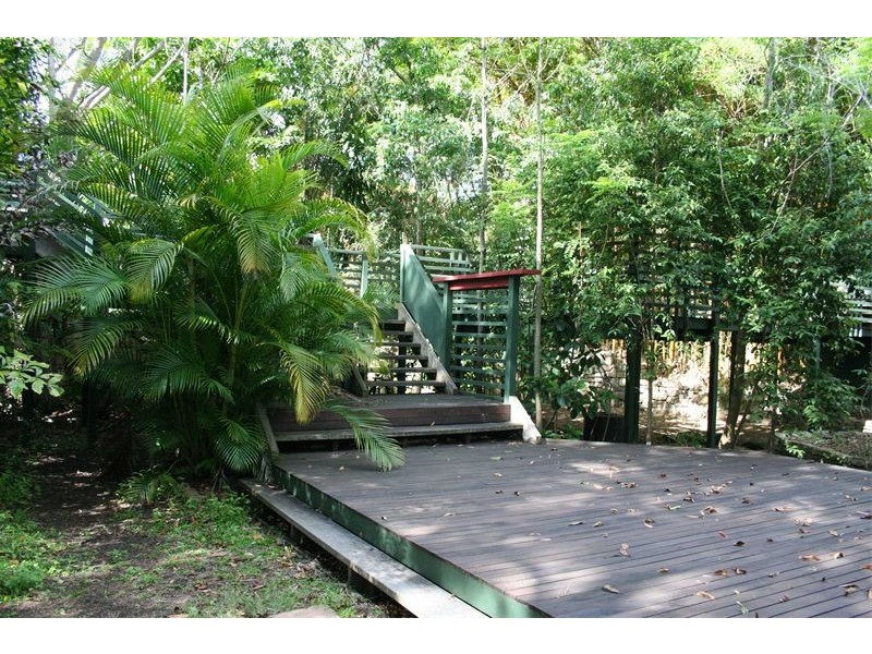 83 Honour Avenue, Chelmer QLD 4068