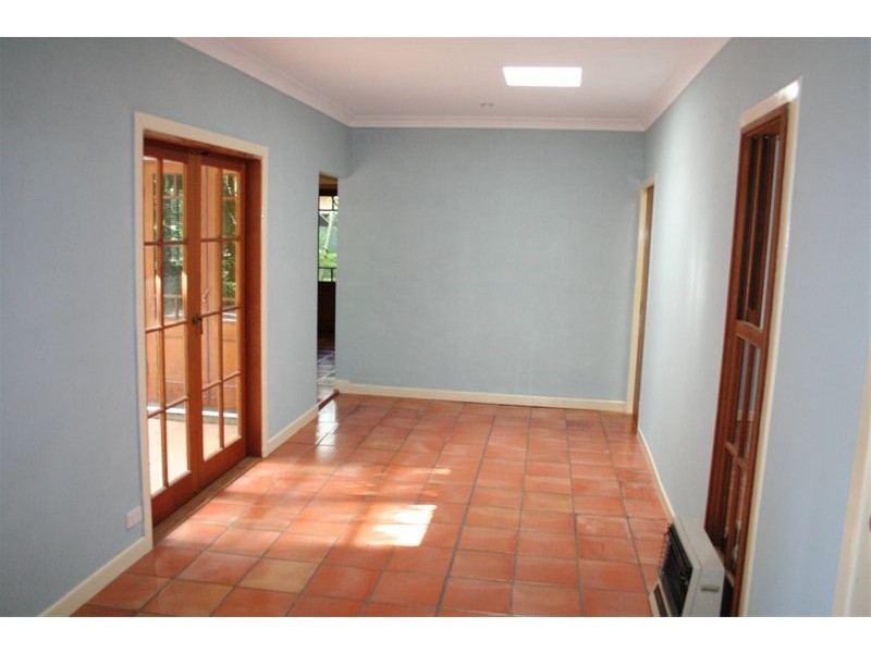 83 Honour Avenue, Chelmer QLD 4068