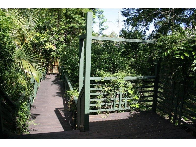 83 Honour Avenue, Chelmer QLD 4068