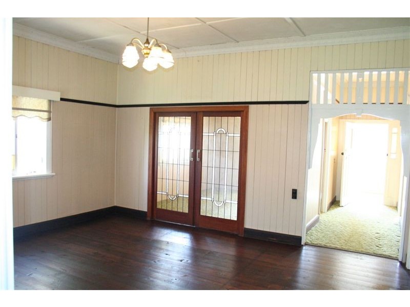 9 NELSON STREET, Corinda QLD 4075