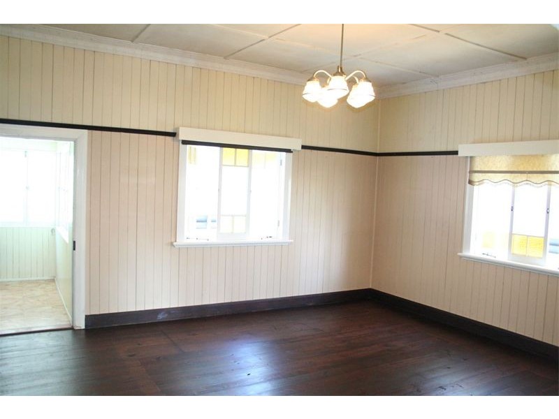 9 NELSON STREET, Corinda QLD 4075