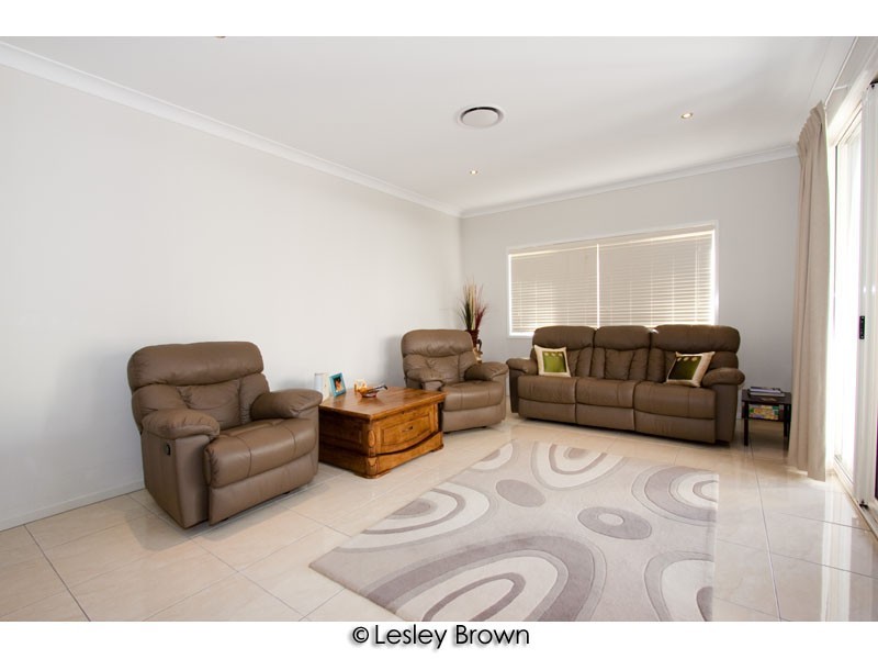 18 Chancellor Street, Sherwood QLD 4075