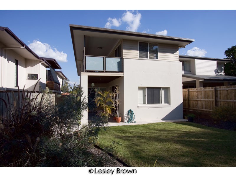 18 Chancellor Street, Sherwood QLD 4075