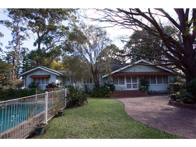 131 Laurel Avenue, Chelmer QLD 4068