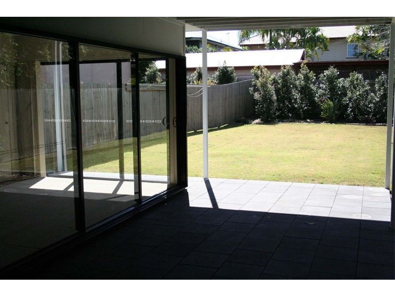 24 CHANCELLOR STREET, Sherwood QLD 4075