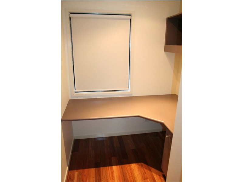 17/327 Verney Road East, Graceville QLD 4075