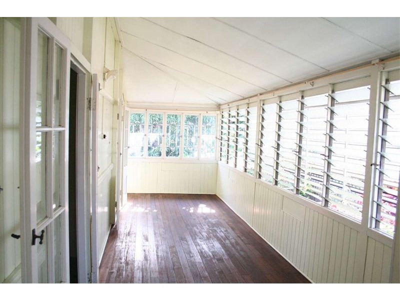 9 NELSON STREET, Corinda QLD 4075