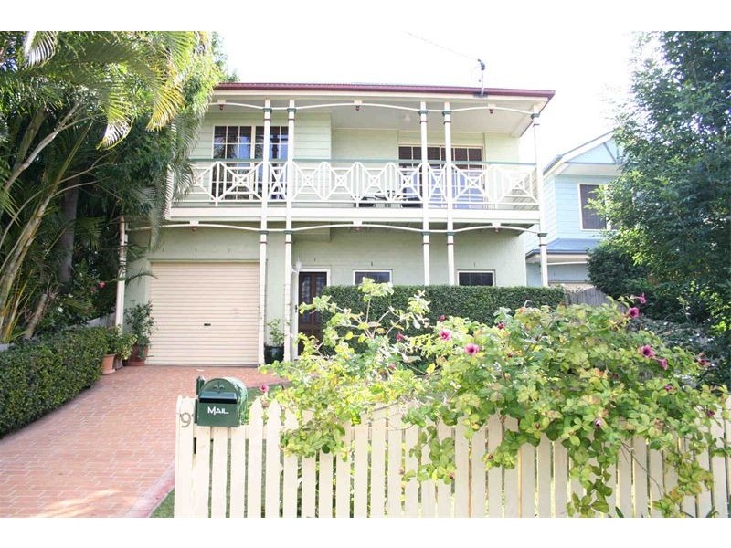 9 Ruth Street, Corinda QLD 4075
