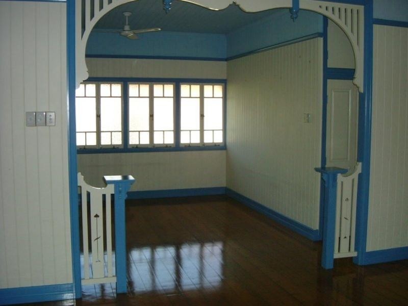 20 Frank Street, Graceville QLD 4075