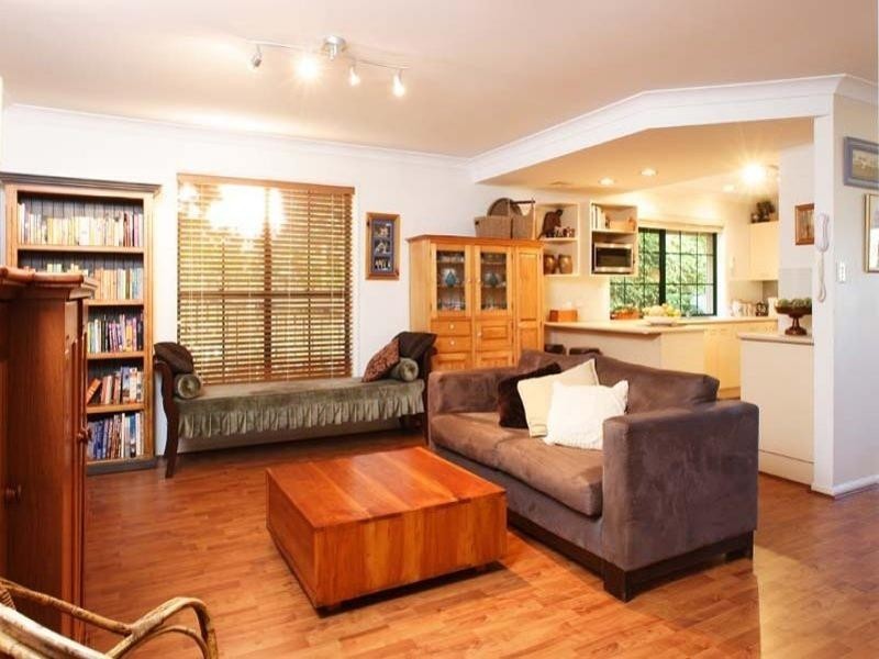 20 Lance Street, Sherwood QLD 4075