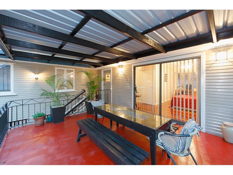 65 Honour Avenue, Chelmer QLD 4068