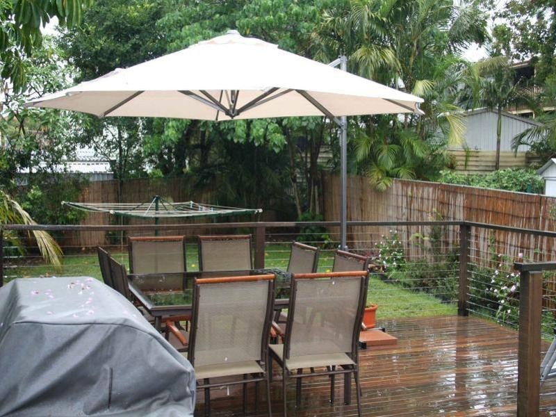 317 Long Street East, Graceville QLD 4075