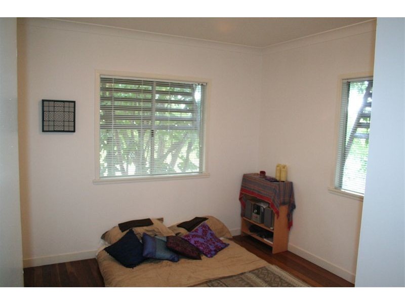 5 Gladstone Street, Oxley QLD 4075