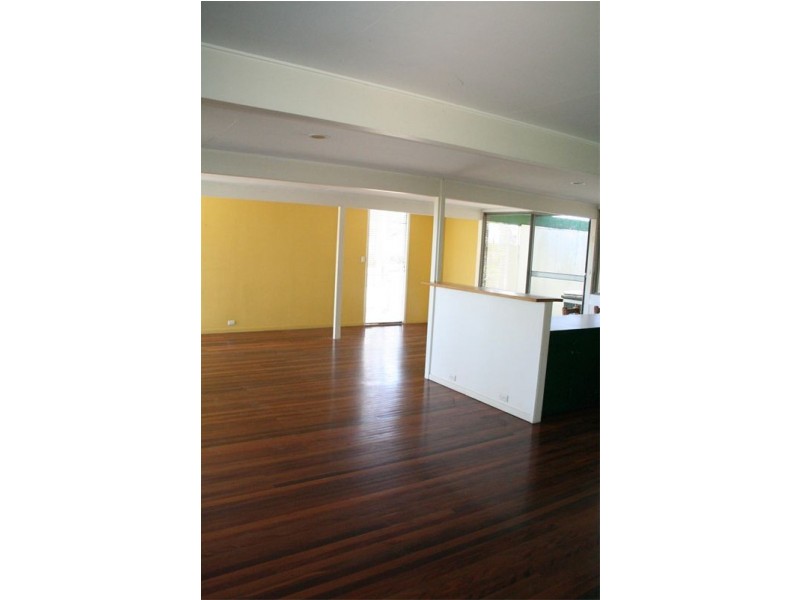 32 Victoria Street, Indooroopilly QLD 4068