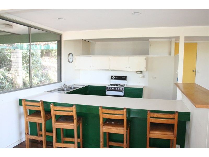 32 Victoria Street, Indooroopilly QLD 4068