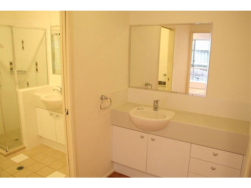 79A Honour Avenue, Chelmer QLD 4068