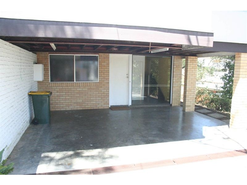 32 Victoria Street, Indooroopilly QLD 4068