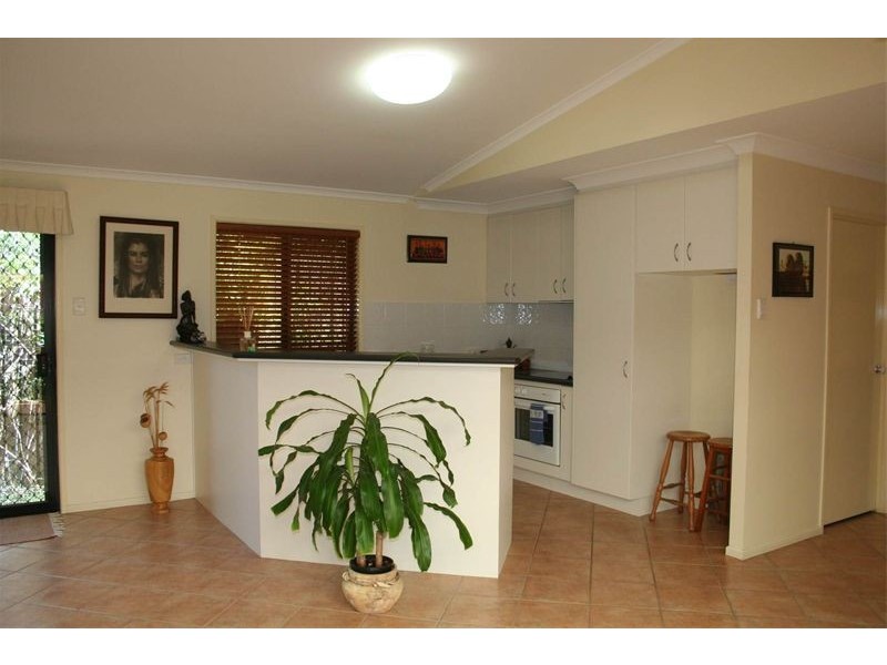 225 Long St East, Graceville QLD 4075