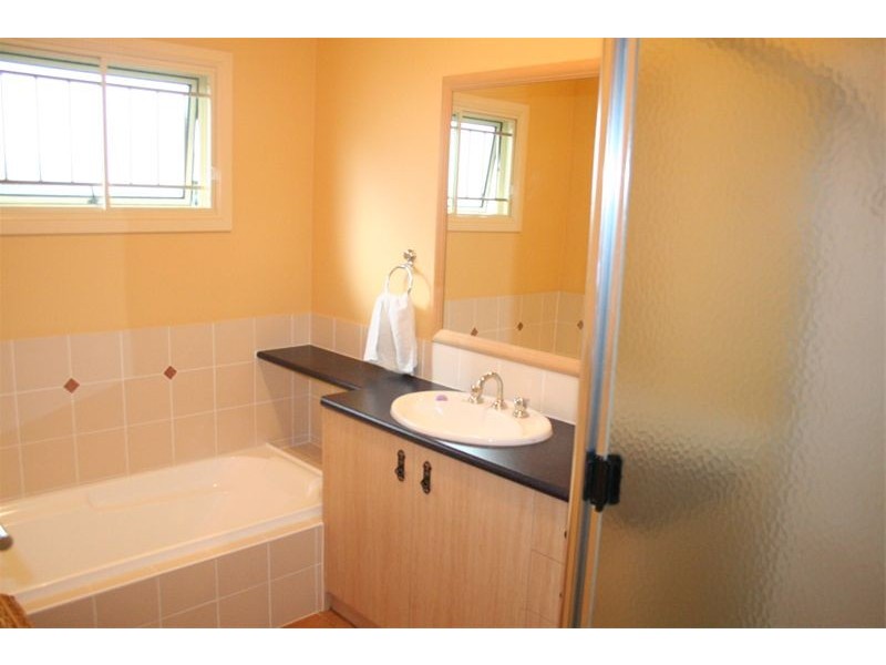 92 Leybourne Street, Chelmer QLD 4068