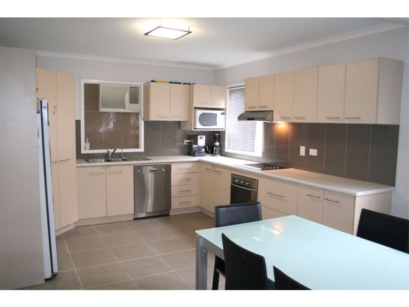 114 Seventeen Mile Rocks Road, Oxley QLD 4075