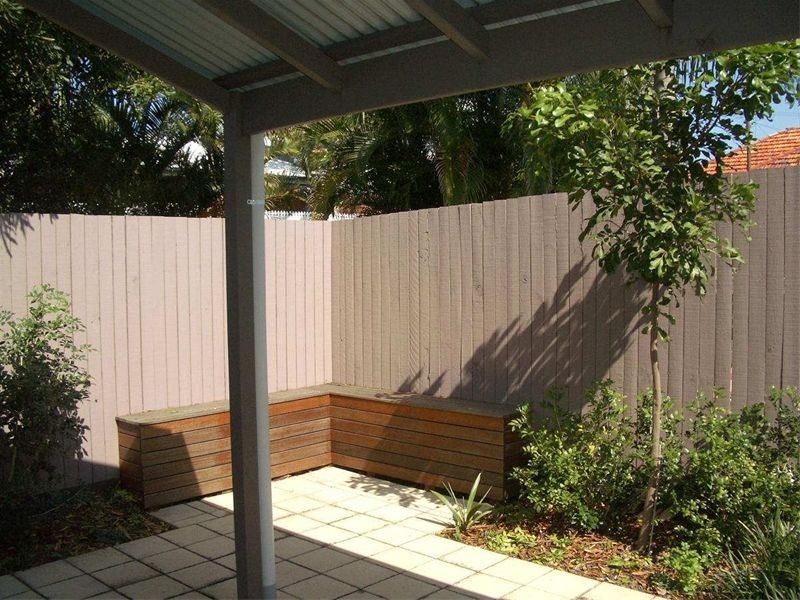 2/37 Hood Street, Sherwood QLD 4075