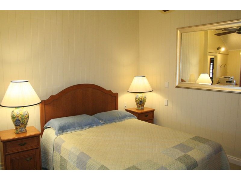 52 Skew Street, Sherwood QLD 4075