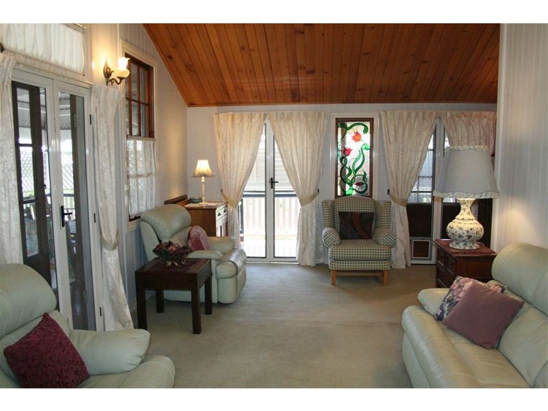 52 Skew Street, Sherwood QLD 4075