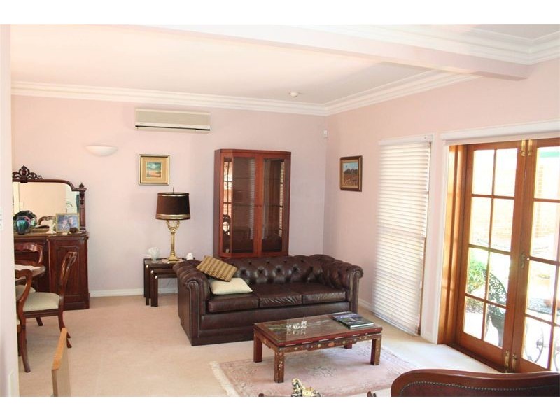 20 Laurel Avenue, Chelmer QLD 4068