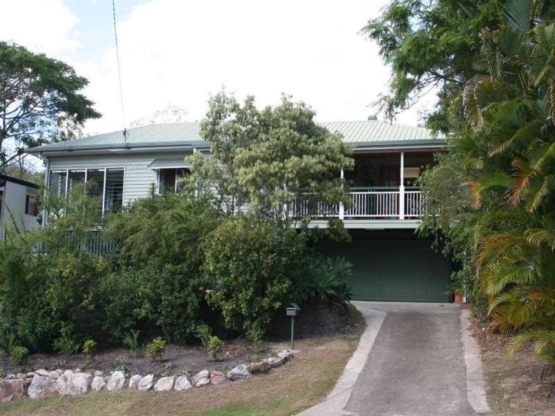 104 Russell Terrace, Indooroopilly QLD 4068