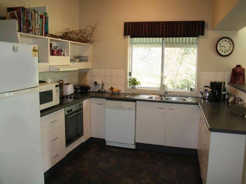 104 Russell Terrace, Indooroopilly QLD 4068