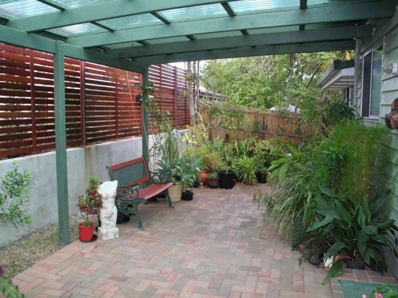 104 Russell Terrace, Indooroopilly QLD 4068