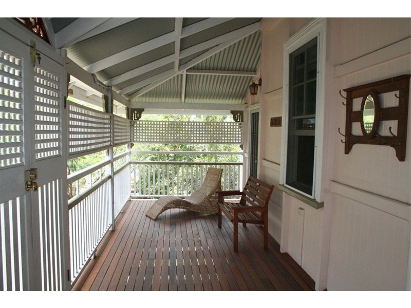 5 Chancellor Street, Sherwood QLD 4075