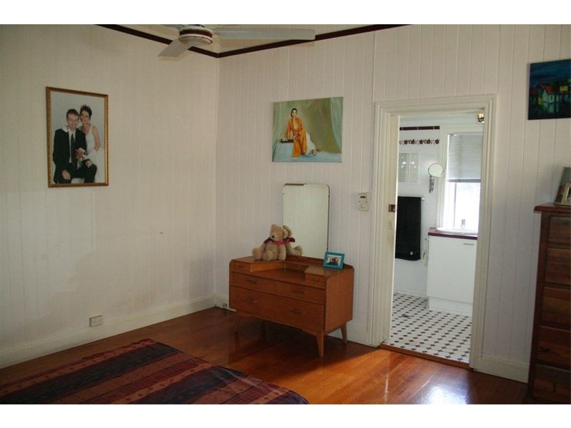 5 Chancellor Street, Sherwood QLD 4075