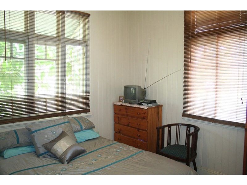 24 Allen Street, Corinda QLD 4075